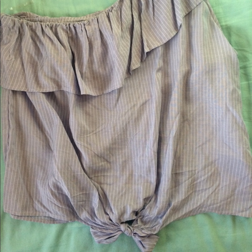 Baby blue tie crop
